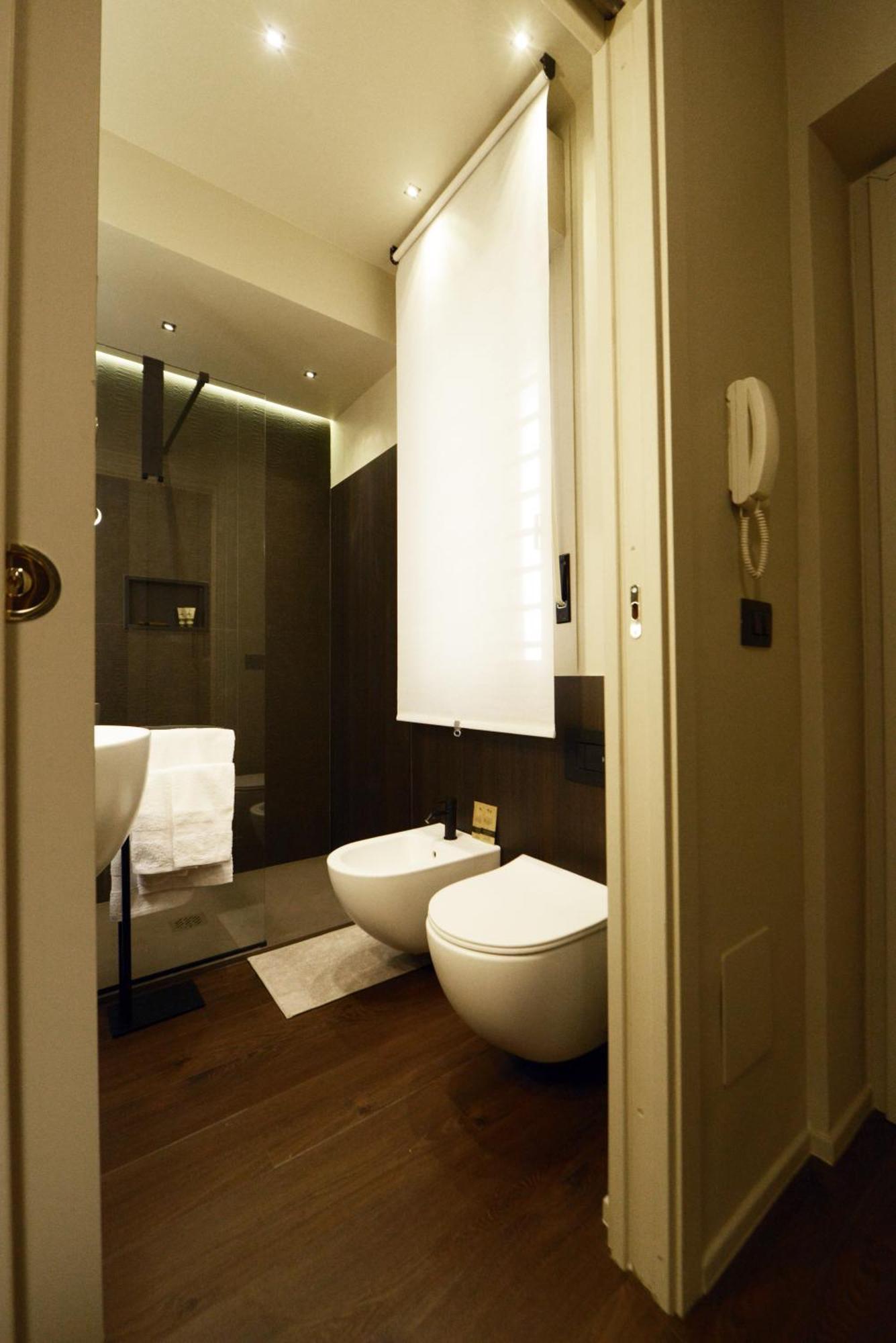 Di Fronte A Apartamento
