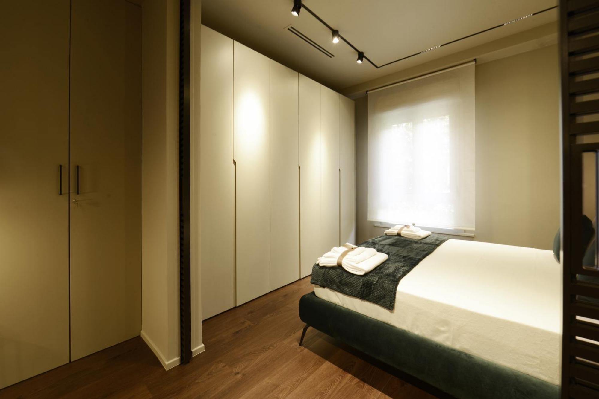 Di Fronte A Apartamento *